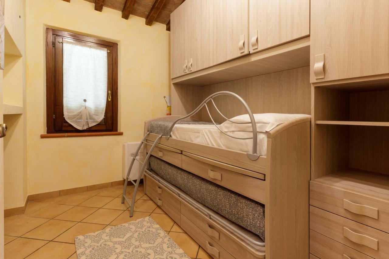 Borgo Dei Gigli Vila Lamporecchio Exterior foto
